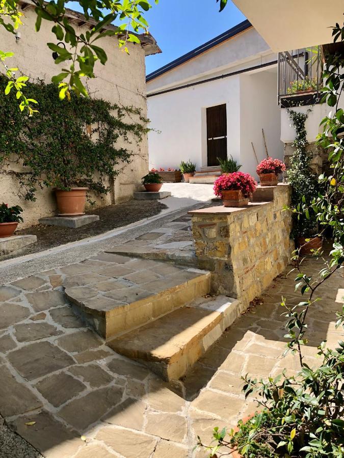Il Casolare Degli Alburni Villa Castelcivita Exterior foto